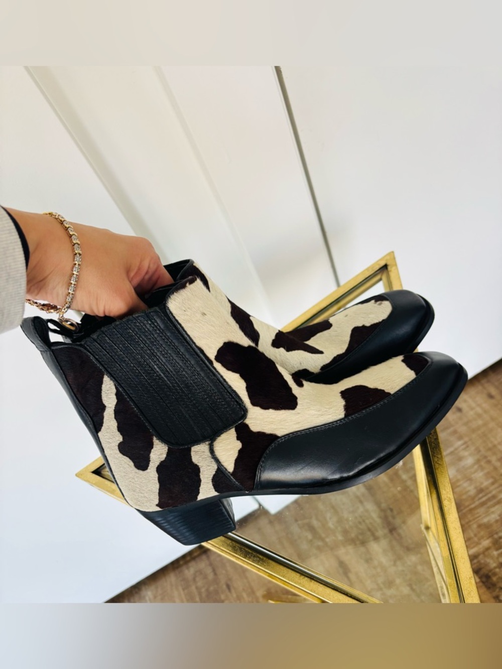 Women's Dingo Calf Hair Leather Booties size 8 brown/black